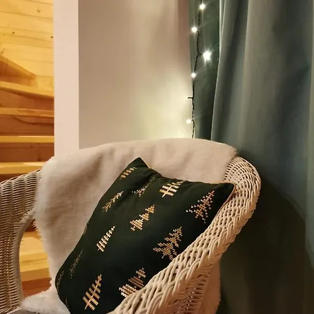 Zielone Okiennice * Lasowka